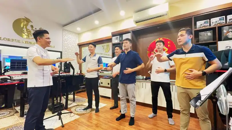 Cai-thien-giong-hat