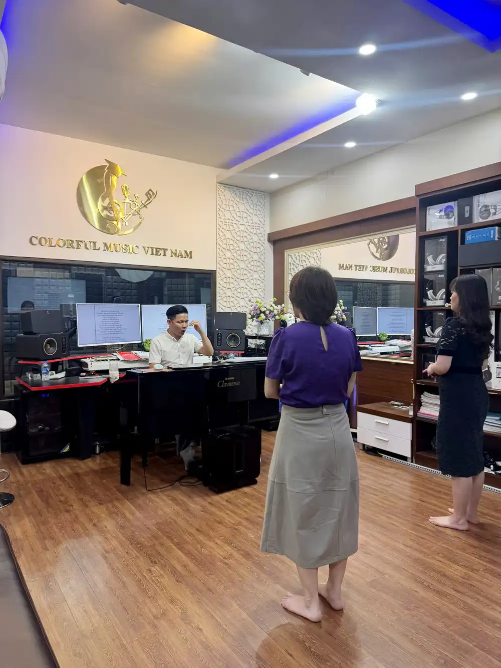THANH NHẠC KARAOKE THỰC HÀNH – Bí Quyết Tự Tin Hát Hay Mỗi Ngày